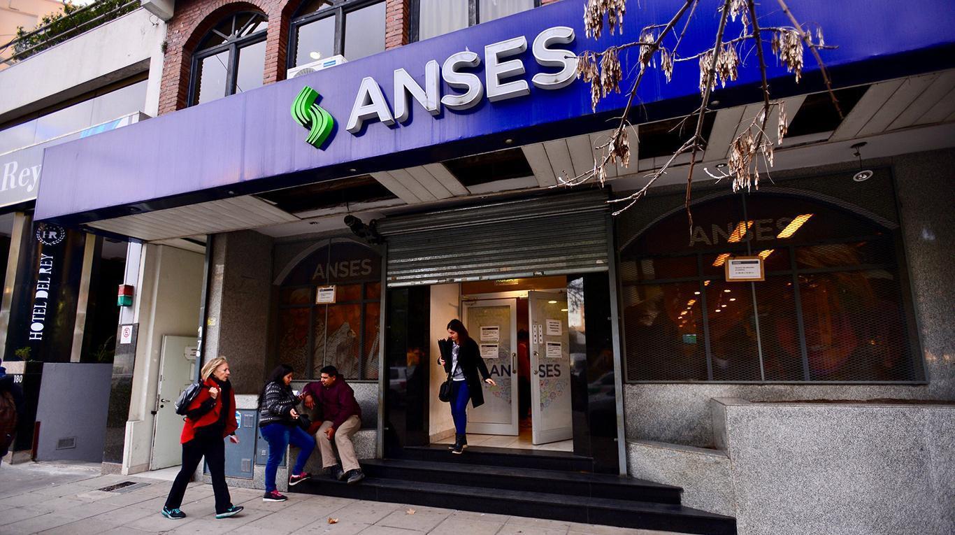 Tarjeta Alimentaria ANSES - Plan Argentina Contra el Hambre